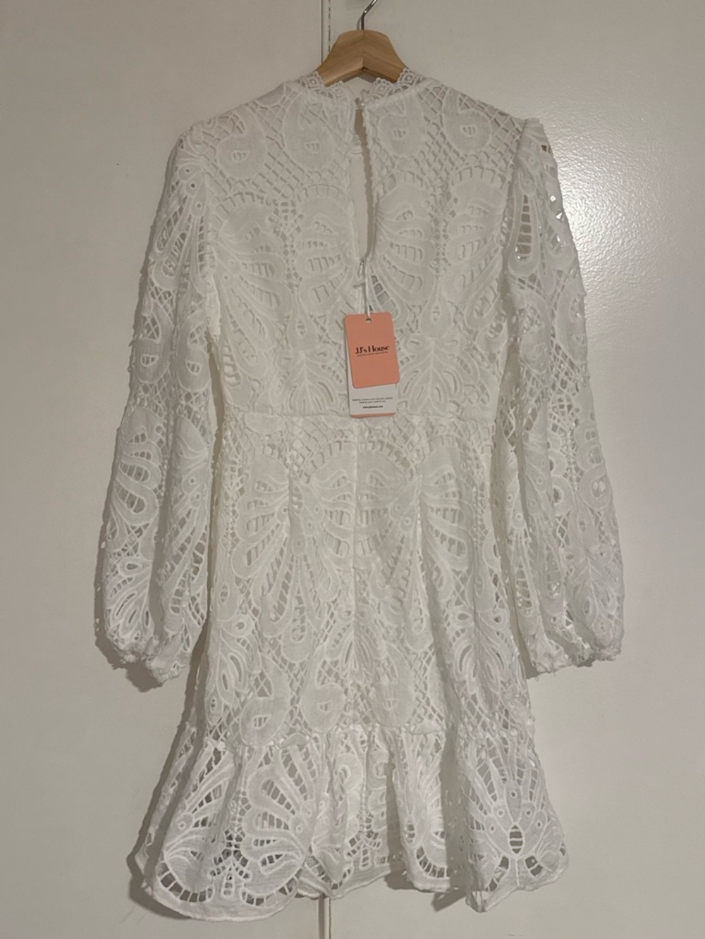 JJ’s House Kyna White Lace Mini Dress NWT Small Bridal Shower Engagement - Picture 5 of 7